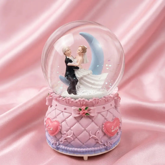 Moonlight Love – Snow Globe