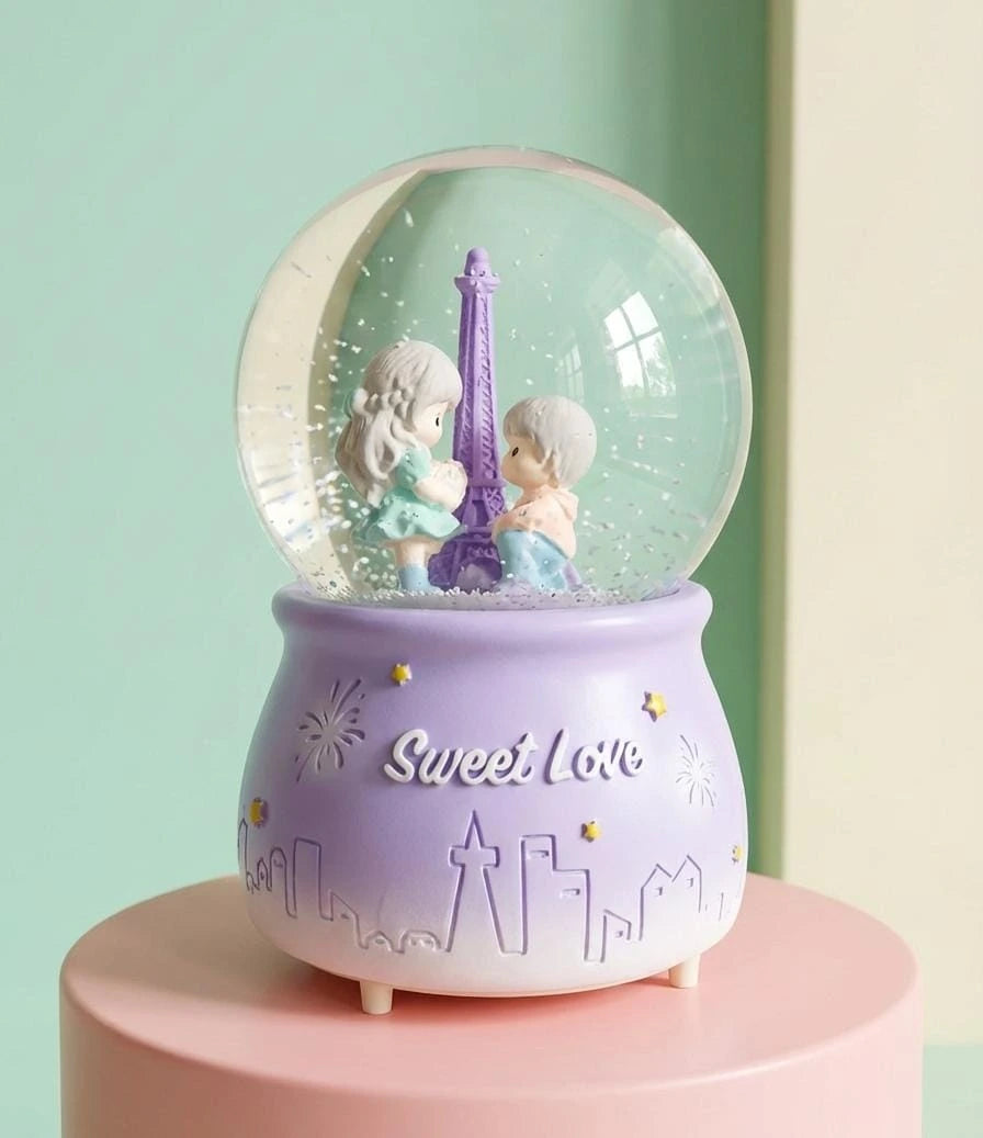 Sweet Love – Snow Globe